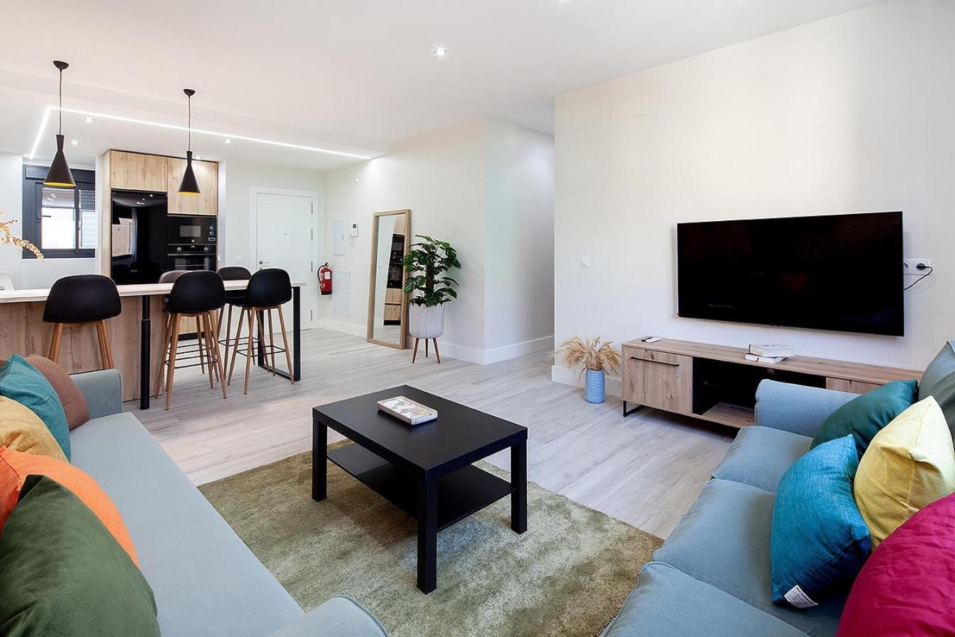 Family Home Suits Encantos De Sevilla Exterior foto